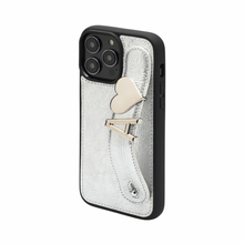 Upload image to Gallery viewer, UMBI GLAM. Kişiselleştirilebilir Deri iPhone Kılıfı - Silver/Silver

