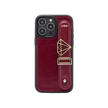 Görseli Galeri görüntüleyiciye yükleyin, UMBI GLAM. Kişiselleştirilebilir Deri iPhone Kılıfı - Burgundy/Gold
